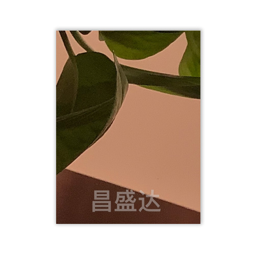 鏡面玫瑰色